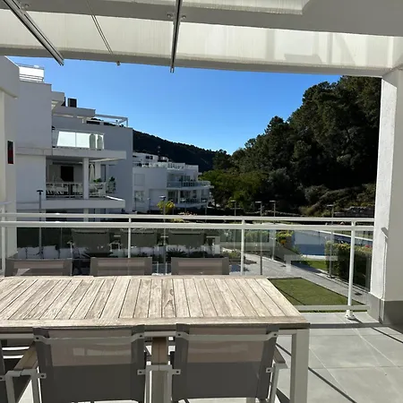 Apartment Riverside Pool & Mountain View *